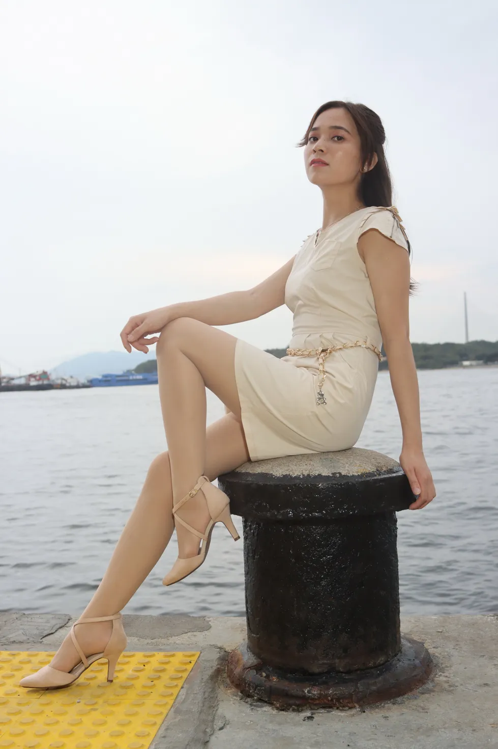 [Mzsock] NO.107 Vency Shen beige dress stockings high heels beautiful legs street photography#[70P]-69