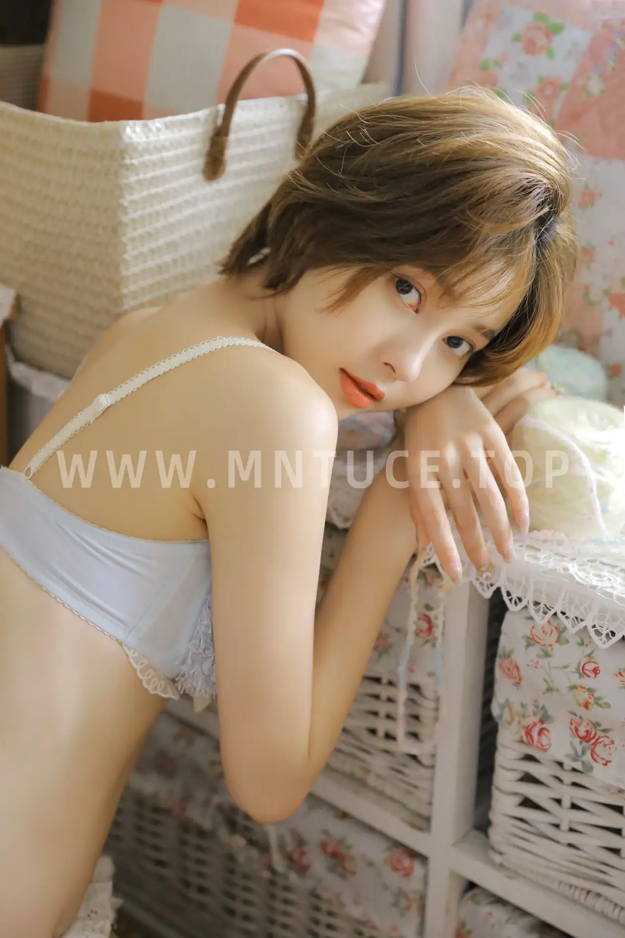 [YITUYU] 2022.07.09 Vol.1428 – Gentle Delivery Zixi_sissi#[23P]-19